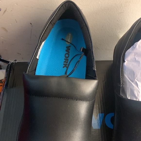 Nursing shoes - Picture 2 of 5